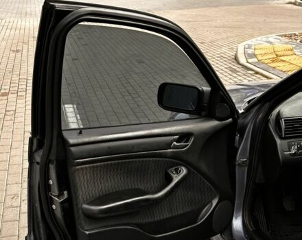 Синій БМВ 3 Серія, об'ємом двигуна 2 л та пробігом 320 тис. км за 3350 $, фото 13 на Automoto.ua