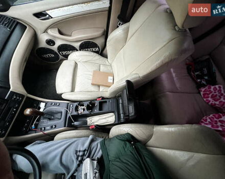 Синий БМВ 3 Серия, объемом двигателя 2.93 л и пробегом 400 тыс. км за 6000 $, фото 13 на Automoto.ua