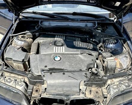 Синій БМВ 3 Серія, об'ємом двигуна 2 л та пробігом 300 тис. км за 2400 $, фото 14 на Automoto.ua