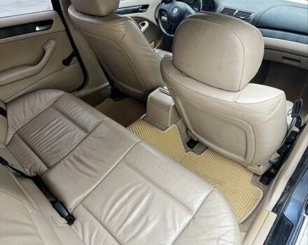 Синий БМВ 3 Серия, объемом двигателя 2 л и пробегом 233 тыс. км за 4500 $, фото 11 на Automoto.ua