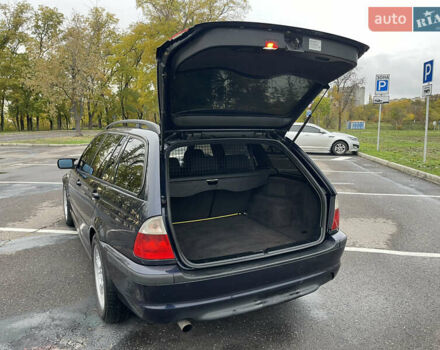 Синий БМВ 3 Серия, объемом двигателя 2 л и пробегом 250 тыс. км за 4200 $, фото 6 на Automoto.ua