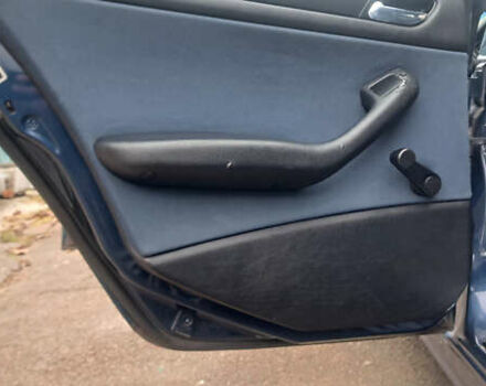 Синій БМВ 3 Серія, об'ємом двигуна 2 л та пробігом 410 тис. км за 3200 $, фото 10 на Automoto.ua