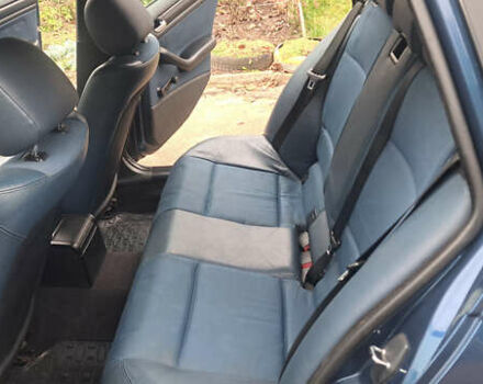 Синій БМВ 3 Серія, об'ємом двигуна 2 л та пробігом 410 тис. км за 3200 $, фото 22 на Automoto.ua