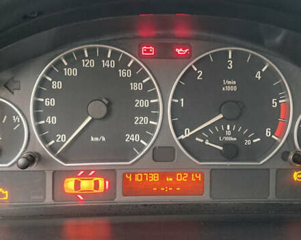 Синій БМВ 3 Серія, об'ємом двигуна 2 л та пробігом 410 тис. км за 3200 $, фото 13 на Automoto.ua