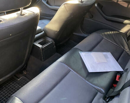 Синий БМВ 3 Серия, объемом двигателя 2 л и пробегом 330 тыс. км за 4200 $, фото 18 на Automoto.ua