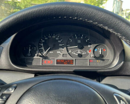 Синій БМВ 3 Серія, об'ємом двигуна 1.8 л та пробігом 284 тис. км за 5500 $, фото 27 на Automoto.ua