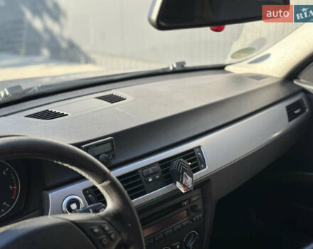 Синій БМВ 3 Серія, об'ємом двигуна 2 л та пробігом 290 тис. км за 6250 $, фото 7 на Automoto.ua