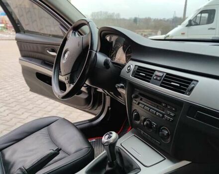 Синій БМВ 3 Серія, об'ємом двигуна 2 л та пробігом 326 тис. км за 5999 $, фото 16 на Automoto.ua