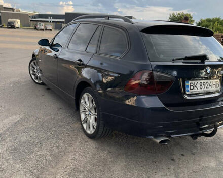 Синій БМВ 3 Серія, об'ємом двигуна 2 л та пробігом 250 тис. км за 8400 $, фото 4 на Automoto.ua