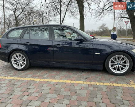 Синій БМВ 3 Серія, об'ємом двигуна 2 л та пробігом 320 тис. км за 7500 $, фото 4 на Automoto.ua