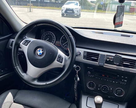 Синій БМВ 3 Серія, об'ємом двигуна 2 л та пробігом 305 тис. км за 6600 $, фото 10 на Automoto.ua