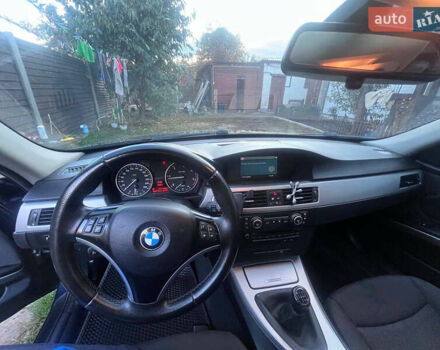 Синій БМВ 3 Серія, об'ємом двигуна 2 л та пробігом 280 тис. км за 7000 $, фото 7 на Automoto.ua