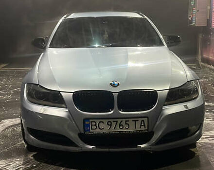 Синій БМВ 3 Серія, об'ємом двигуна 2 л та пробігом 390 тис. км за 8700 $, фото 2 на Automoto.ua