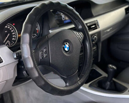 Синій БМВ 3 Серія, об'ємом двигуна 2 л та пробігом 351 тис. км за 7600 $, фото 11 на Automoto.ua