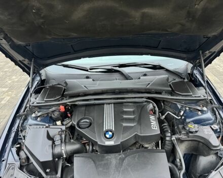 Синий БМВ 3 Серия, объемом двигателя 2 л и пробегом 351 тыс. км за 7800 $, фото 16 на Automoto.ua