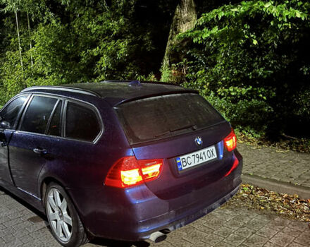 Синій БМВ 3 Серія, об'ємом двигуна 2 л та пробігом 370 тис. км за 9000 $, фото 7 на Automoto.ua