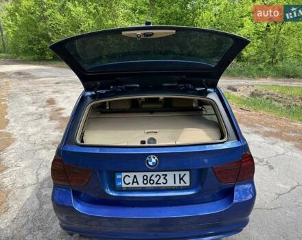 Синий БМВ 3 Серия, объемом двигателя 2 л и пробегом 343 тыс. км за 9600 $, фото 7 на Automoto.ua
