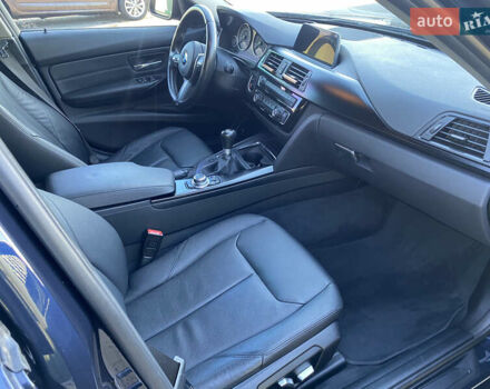Синій БМВ 3 Серія, об'ємом двигуна 2 л та пробігом 92 тис. км за 17200 $, фото 8 на Automoto.ua