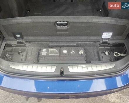 Синий БМВ 3 Серия, объемом двигателя 2 л и пробегом 262 тыс. км за 18000 $, фото 26 на Automoto.ua