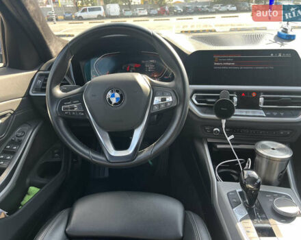 БМВ 3 Серия 2021 в Днепре (Днепропетровске) на Automoto.ua Синий БМВ 3 Серия, объемом двигателя 2 л и пробегом 107 тыс. км за 29000 $, фото 9 на Automoto.ua