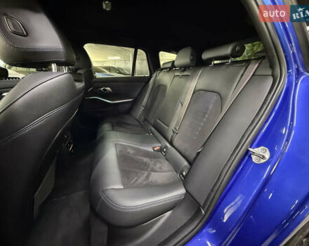 Синій БМВ 3 Серія, об'ємом двигуна 2 л та пробігом 63 тис. км за 41900 $, фото 19 на Automoto.ua