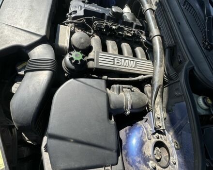 Синій БМВ 3 Серія, об'ємом двигуна 2.5 л та пробігом 223 тис. км за 8900 $, фото 2 на Automoto.ua