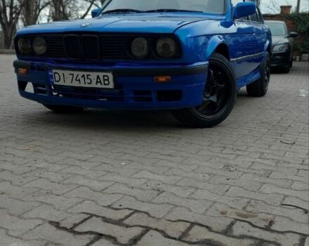 Синий БМВ 3 Серия, объемом двигателя 1.8 л и пробегом 250 тыс. км за 1100 $, фото 1 на Automoto.ua