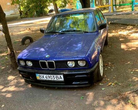 Синий БМВ 3 Серия, объемом двигателя 1.8 л и пробегом 300 тыс. км за 1000 $, фото 1 на Automoto.ua
