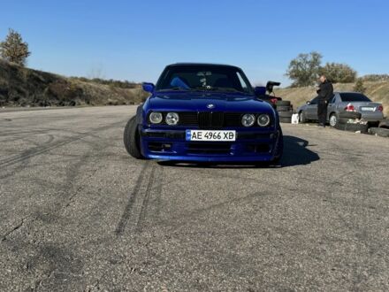 Синий БМВ 3 Серия, объемом двигателя 2 л и пробегом 250 тыс. км за 7000 $, фото 1 на Automoto.ua