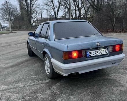 Синий БМВ 3 Серия, объемом двигателя 1.8 л и пробегом 352 тыс. км за 1200 $, фото 1 на Automoto.ua