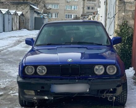 Синий БМВ 3 Серия, объемом двигателя 2 л и пробегом 111 тыс. км за 2500 $, фото 1 на Automoto.ua