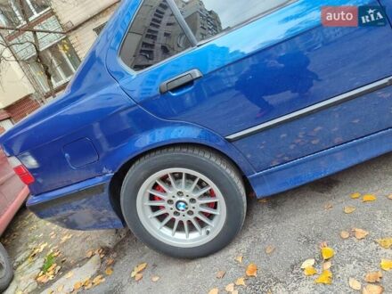Синий БМВ 3 Серия, объемом двигателя 1.99 л и пробегом 334 тыс. км за 3700 $, фото 1 на Automoto.ua