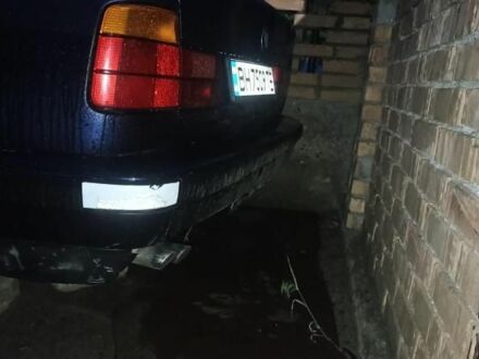 Синий БМВ 3 Серия, объемом двигателя 2.5 л и пробегом 420 тыс. км за 800 $, фото 1 на Automoto.ua