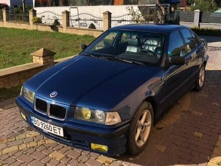 Синий БМВ 3 Серия, объемом двигателя 1.8 л и пробегом 465 тыс. км за 2550 $, фото 1 на Automoto.ua
