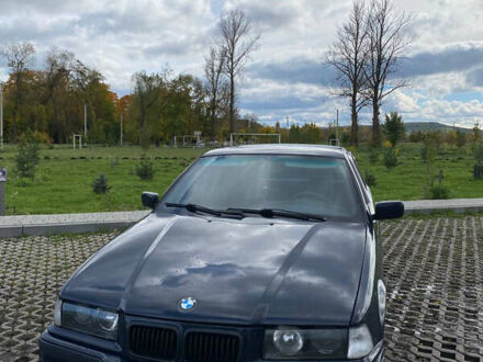 БМВ 3 Серія 1993 у Коломые на Automoto.ua Синій БМВ 3 Серія, об'ємом двигуна 1.6 л та пробігом 374 тис. км за 2300 $, фото 1 на Automoto.ua
