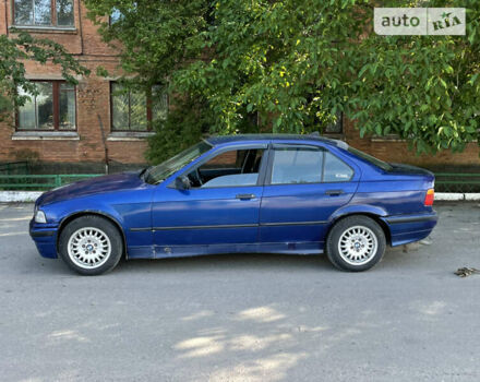 Синій БМВ 3 Серія, об'ємом двигуна 1.8 л та пробігом 300 тис. км за 1600 $, фото 1 на Automoto.ua