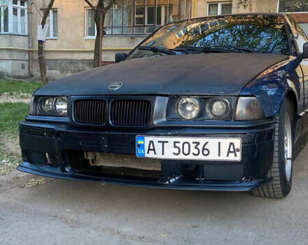 Синий БМВ 3 Серия, объемом двигателя 2.49 л и пробегом 250 тыс. км за 1000 $, фото 1 на Automoto.ua