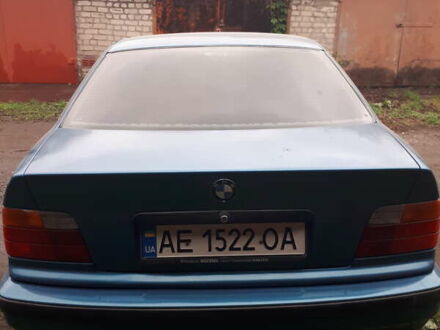 БМВ 3 Серия 1995 в Кривом Роге на Automoto.ua Синий БМВ 3 Серия, объемом двигателя 1.99 л и пробегом 450 тыс. км за 3500 $, фото 1 на Automoto.ua