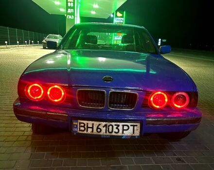 Синий БМВ 3 Серия, объемом двигателя 2.5 л и пробегом 95 тыс. км за 1480 $, фото 1 на Automoto.ua