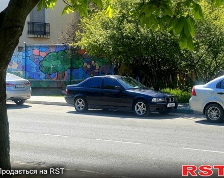 Синий БМВ 3 Серия, объемом двигателя 1.6 л и пробегом 0 тыс. км за 3200 $, фото 1 на Automoto.ua