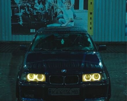 Синий БМВ 3 Серия, объемом двигателя 2.5 л и пробегом 400 тыс. км за 4500 $, фото 1 на Automoto.ua