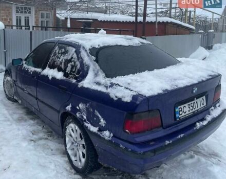 Синий БМВ 3 Серия, объемом двигателя 1.8 л и пробегом 350 тыс. км за 1700 $, фото 1 на Automoto.ua