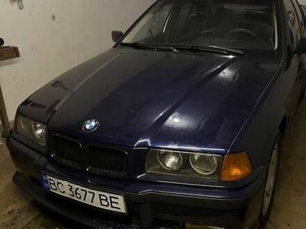 Синий БМВ 3 Серия, объемом двигателя 1.8 л и пробегом 361 тыс. км за 2999 $, фото 1 на Automoto.ua