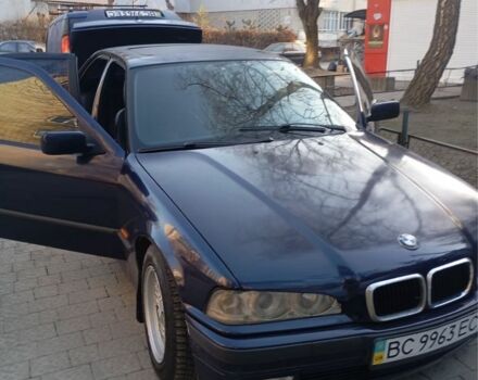 Синий БМВ 3 Серия, объемом двигателя 1.7 л и пробегом 330 тыс. км за 2200 $, фото 1 на Automoto.ua