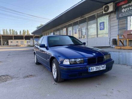 Синій БМВ 3 Серія, об'ємом двигуна 1.6 л та пробігом 270 тис. км за 3000 $, фото 1 на Automoto.ua