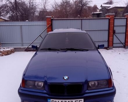 Синий БМВ 3 Серия, объемом двигателя 1.8 л и пробегом 0 тыс. км за 3100 $, фото 1 на Automoto.ua