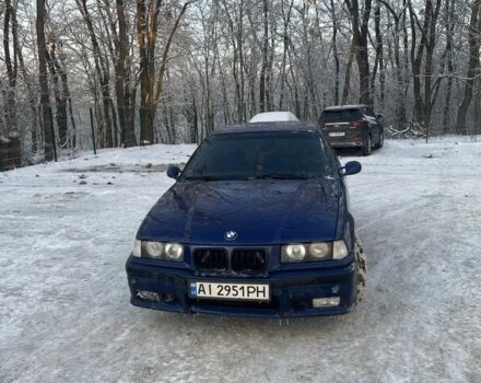 Синий БМВ 3 Серия, объемом двигателя 2.5 л и пробегом 333 тыс. км за 2900 $, фото 1 на Automoto.ua