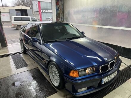 Синий БМВ 3 Серия, объемом двигателя 2 л и пробегом 420 тыс. км за 6000 $, фото 1 на Automoto.ua