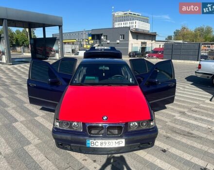 Синий БМВ 3 Серия, объемом двигателя 2 л и пробегом 410 тыс. км за 2500 $, фото 1 на Automoto.ua