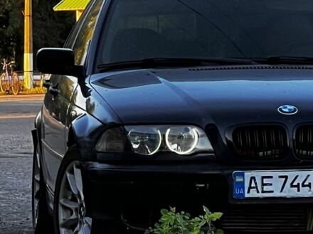 Синій БМВ 3 Серія, об'ємом двигуна 2 л та пробігом 350 тис. км за 4200 $, фото 1 на Automoto.ua